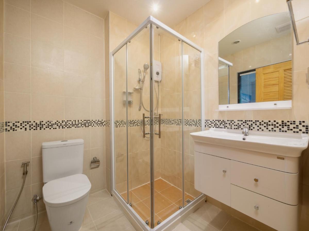 Naithon Beachfront Condotel Exterior foto